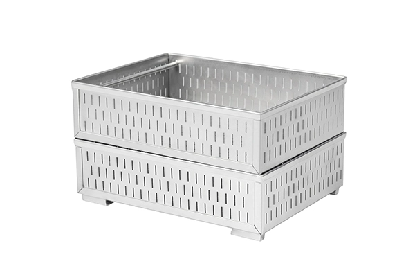 Caja de metal perforada